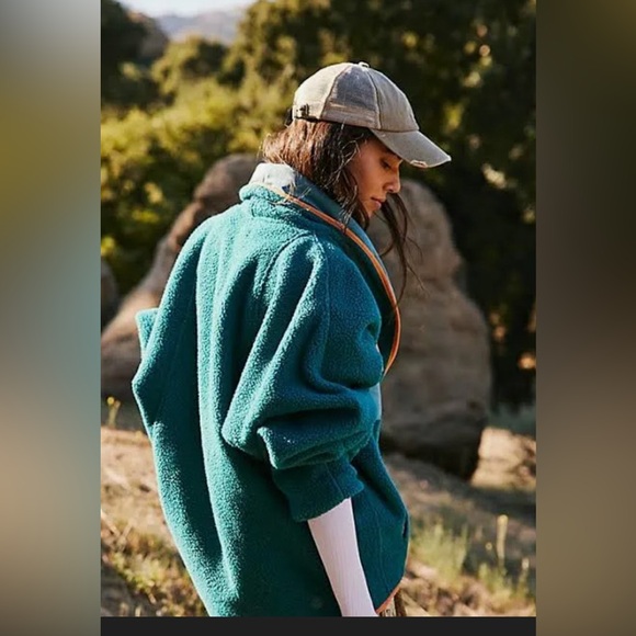 Free People Hit The Slopes Fleece Shawl Jacket. NWOT. Spruced up combo - Picture 8 of 10